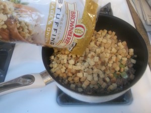 Thanksgiving Stuffing 015