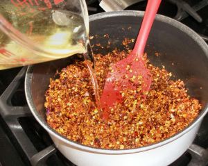 Cantonese Chile Oil 044